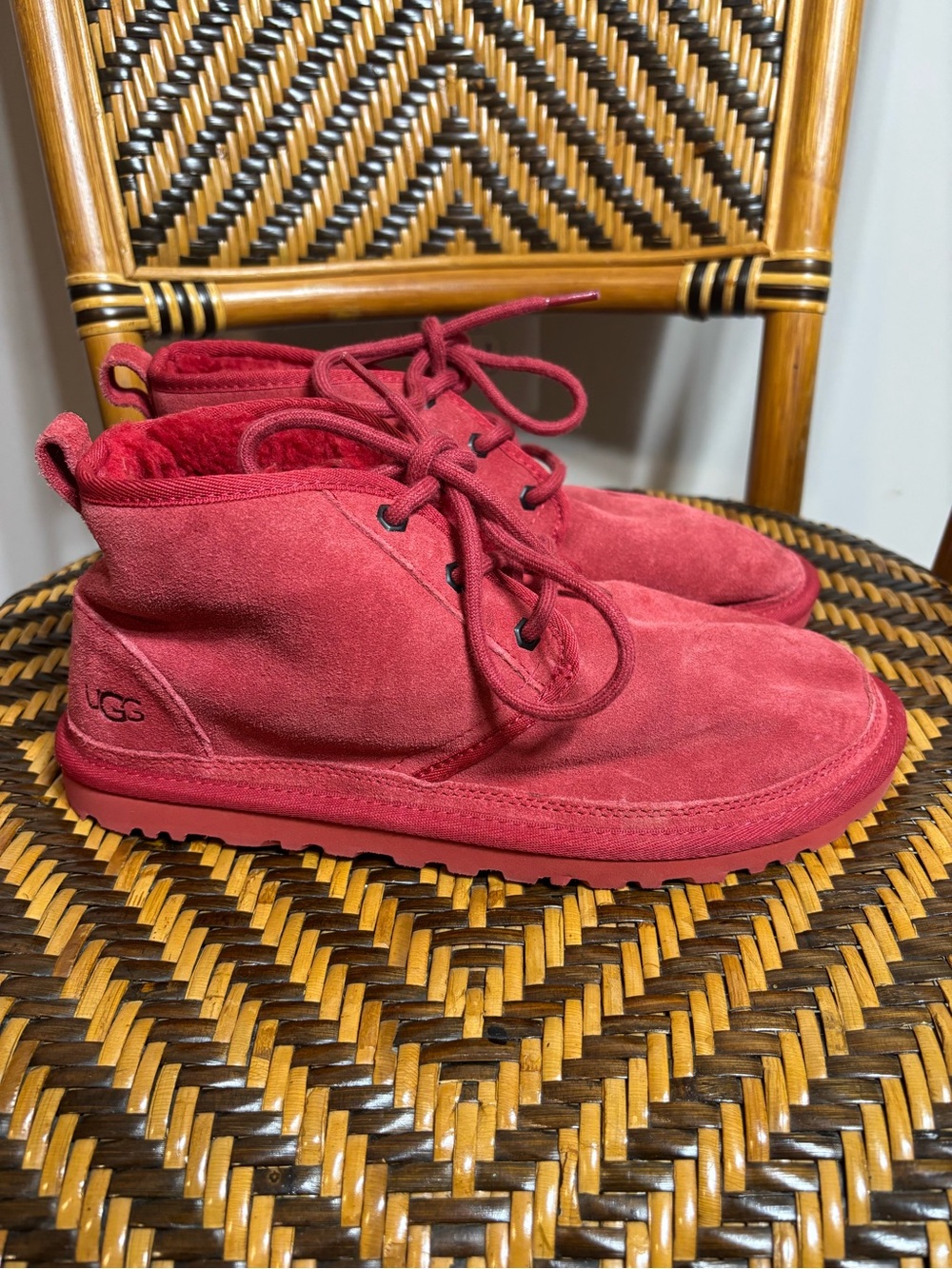 Ugg Neumel Boots Lace Up Chukka Red Men’s 8